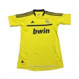 Retro Camisola Real Madrid Goleiro 2011-2012