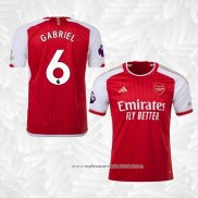 Camisola 1º Arsenal Jogador Gabriel 2023-2024