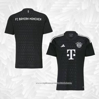 Camisola Bayern de Munique Goleiro 2023-2024 Preto