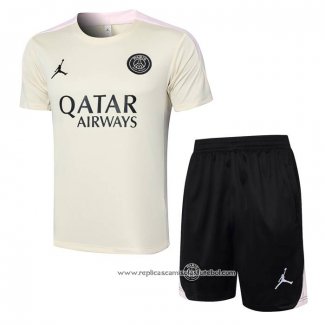 Fato de Treino Paris Saint-Germain Jordan 2024-2025 Manga Curta Amarelo - Calcas Curta