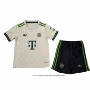 Camisola Bayern de Munique Oktoberfest 2025-2026 Crianca
