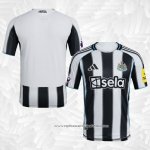 Camisola 1º Newcastle United Authentic 2025-2026