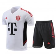 Fato de Treino Bayern de Munique 2022-2023 Manga Curta Branco - Calcas Curta