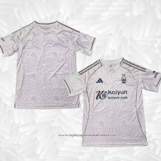 Camisola 2º Nottingham Forest 2025-2026