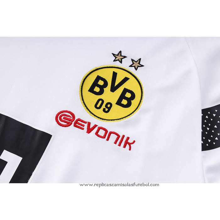 Fato de Treino
 Dortmund
 2022-2023 Manga Curta
 Branco
 - Calcas Curta
