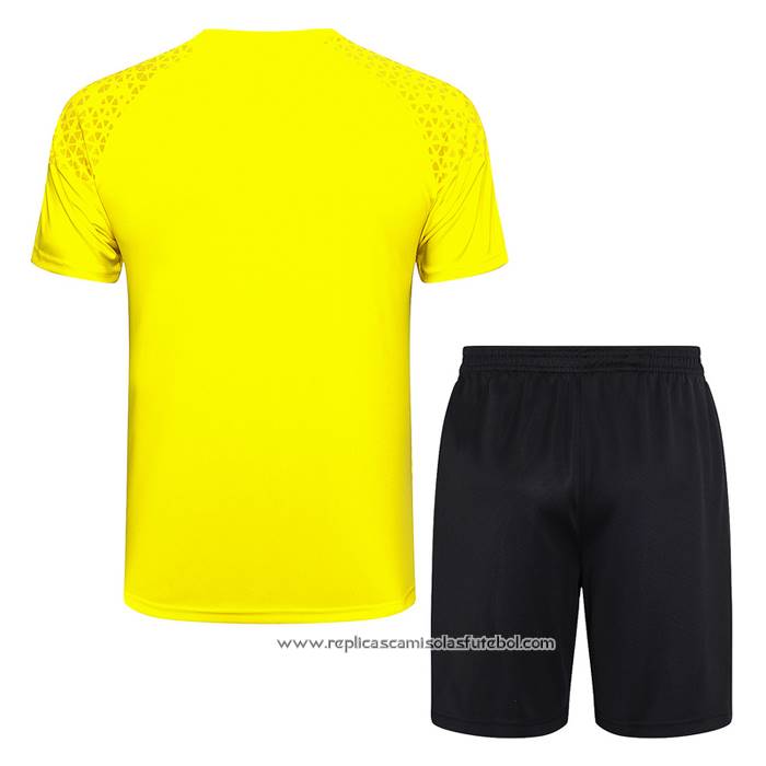 Fato de Treino
 Dortmund
 2023-2024 Manga Curta
 Amarelo
 - Calcas Curta
