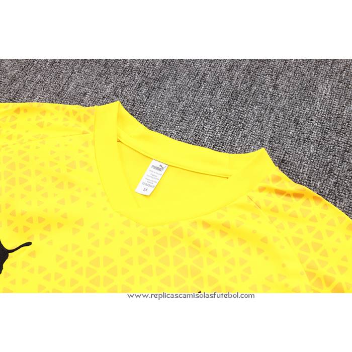 Fato de Treino
 Dortmund
 2023-2024 Manga Curta
 Amarelo
 - Calcas Curta
