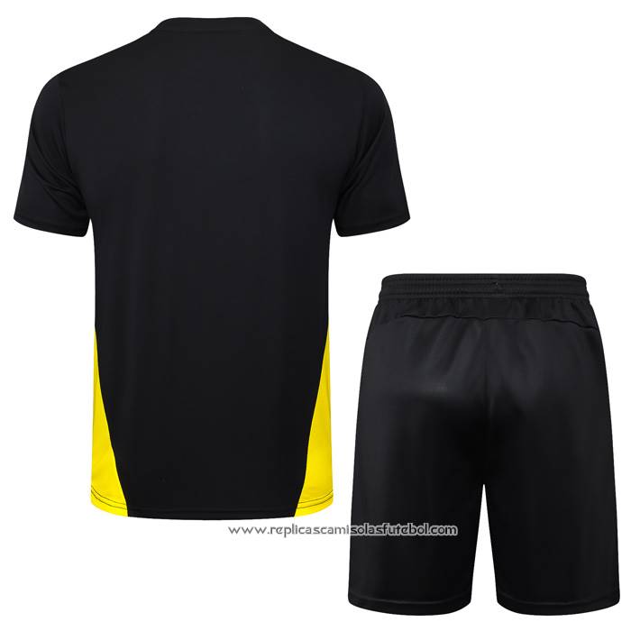 Fato de Treino
 Dortmund
 2024-2025 Manga Curta
 Preto
 - Calcas Curta
