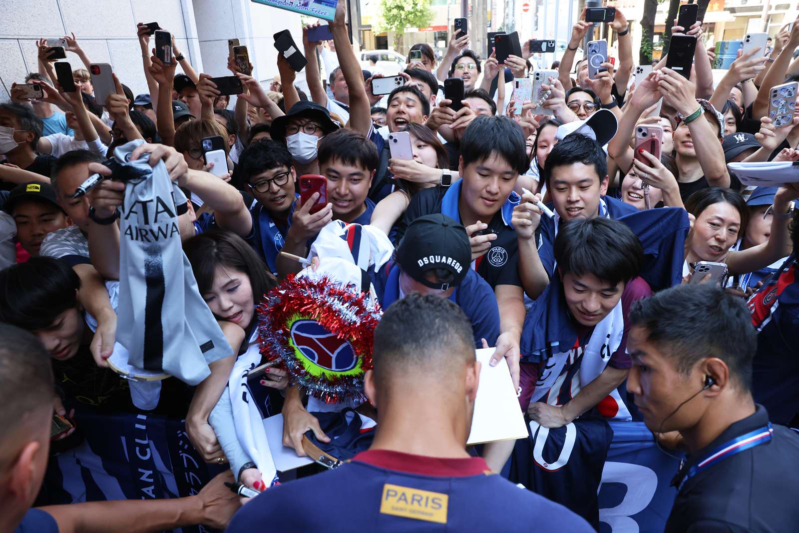 primeiro dia do PSG em Osaka