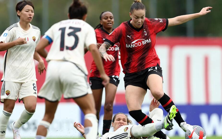 9.18 AC milan 女子4.jpg